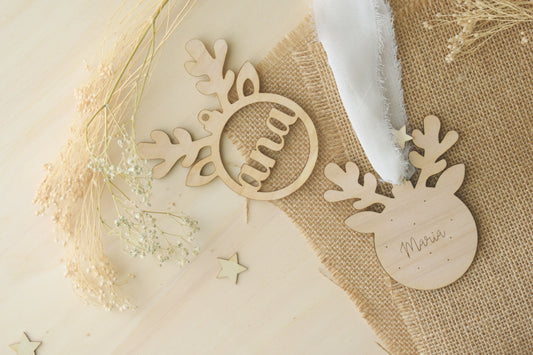 Adorno Navideño Personalizado de Reno en Madera
